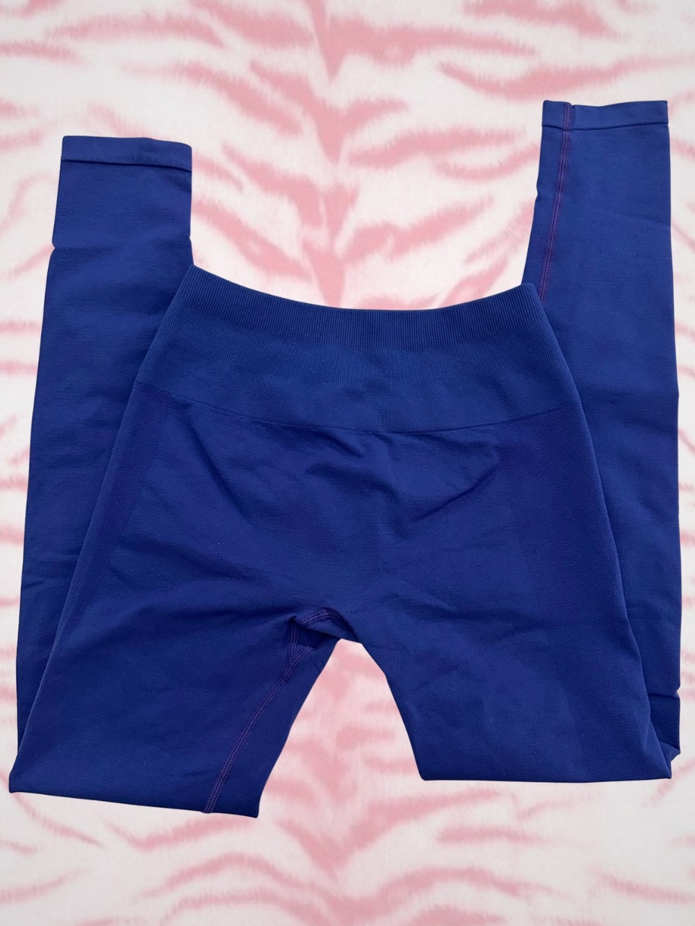 Women's Athletic Shorts — Royal Blue Seamless Performance